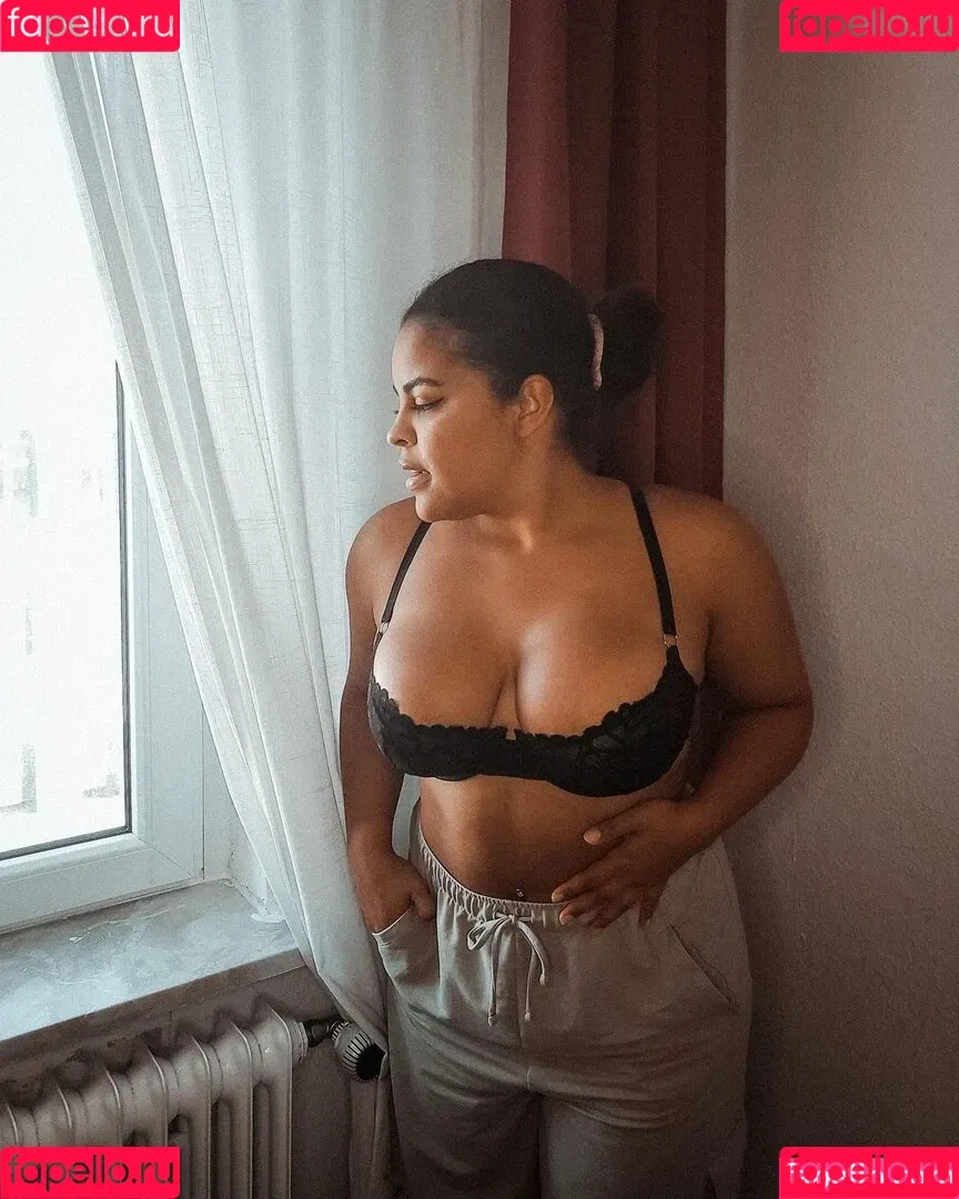 Flitzitas Onlyfans Photo Gallery 