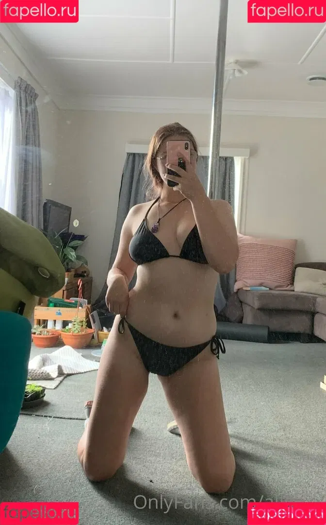 allinixx Onlyfans Photo Gallery 