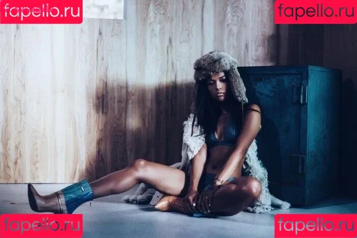 Karrueche Tran Onlyfans Photo Gallery 