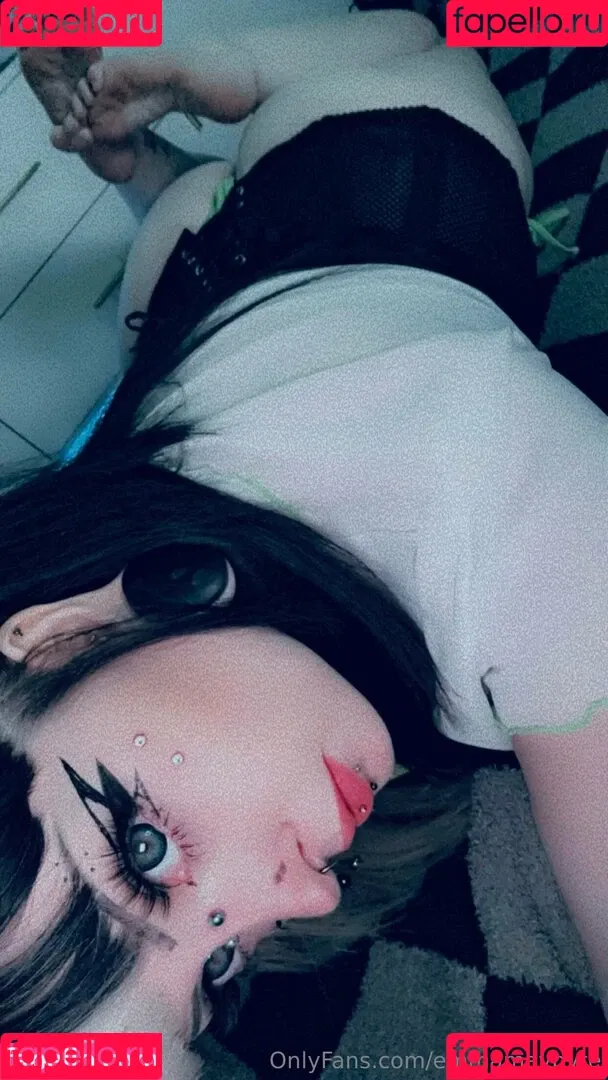 Emmamaybyte Onlyfans Photo Gallery 