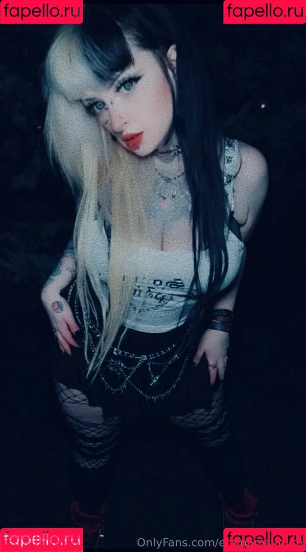 Emmamaybyte Onlyfans Photo Gallery 