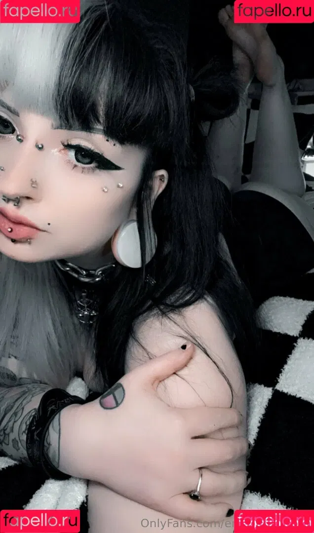 Emmamaybyte Onlyfans Photo Gallery 