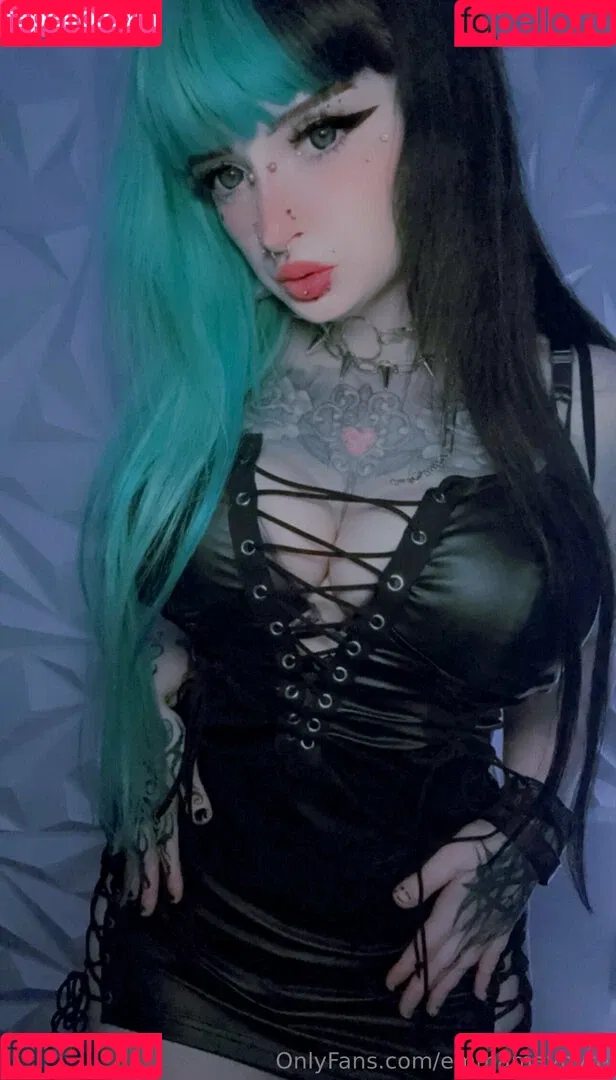 Emmamaybyte Onlyfans Photo Gallery 