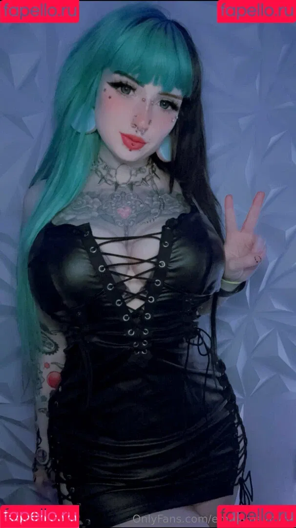 Emmamaybyte Onlyfans Photo Gallery 