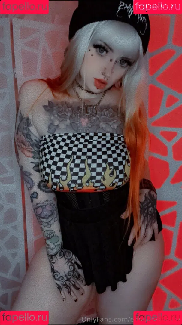 Emmamaybyte Onlyfans Photo Gallery 