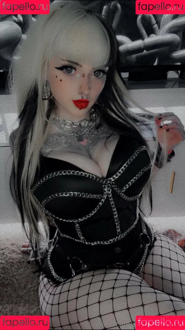 Emmamaybyte Onlyfans Photo Gallery 