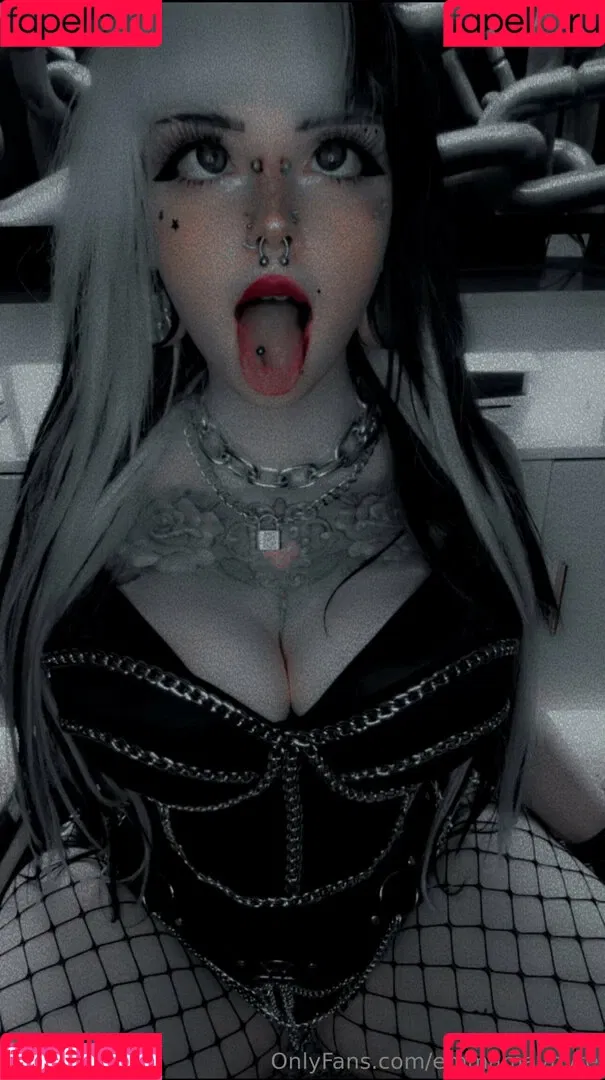Emmamaybyte Onlyfans Photo Gallery 