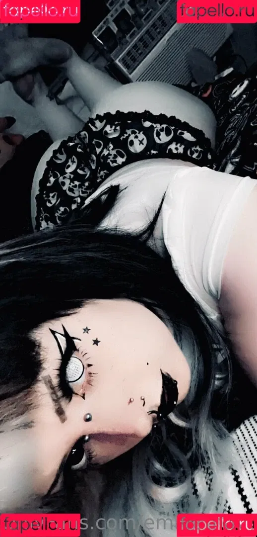 Emmamaybyte Onlyfans Photo Gallery 