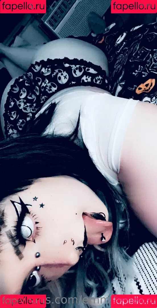 Emmamaybyte Onlyfans Photo Gallery 