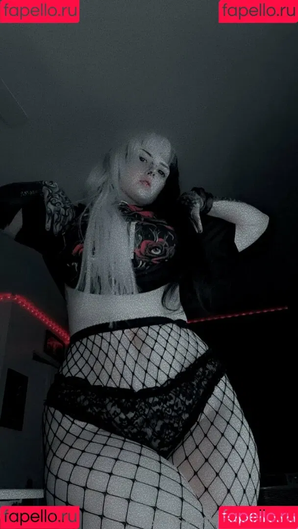 Emmamaybyte Onlyfans Photo Gallery 