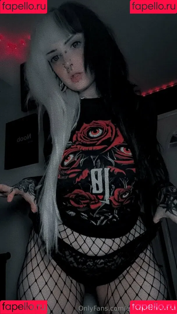Emmamaybyte Onlyfans Photo Gallery 