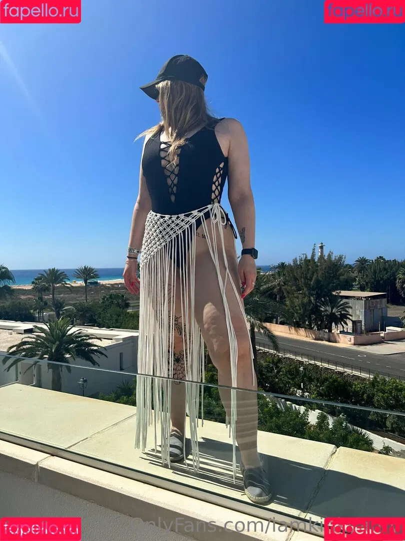 iamkinkyamy Onlyfans Photo Gallery 