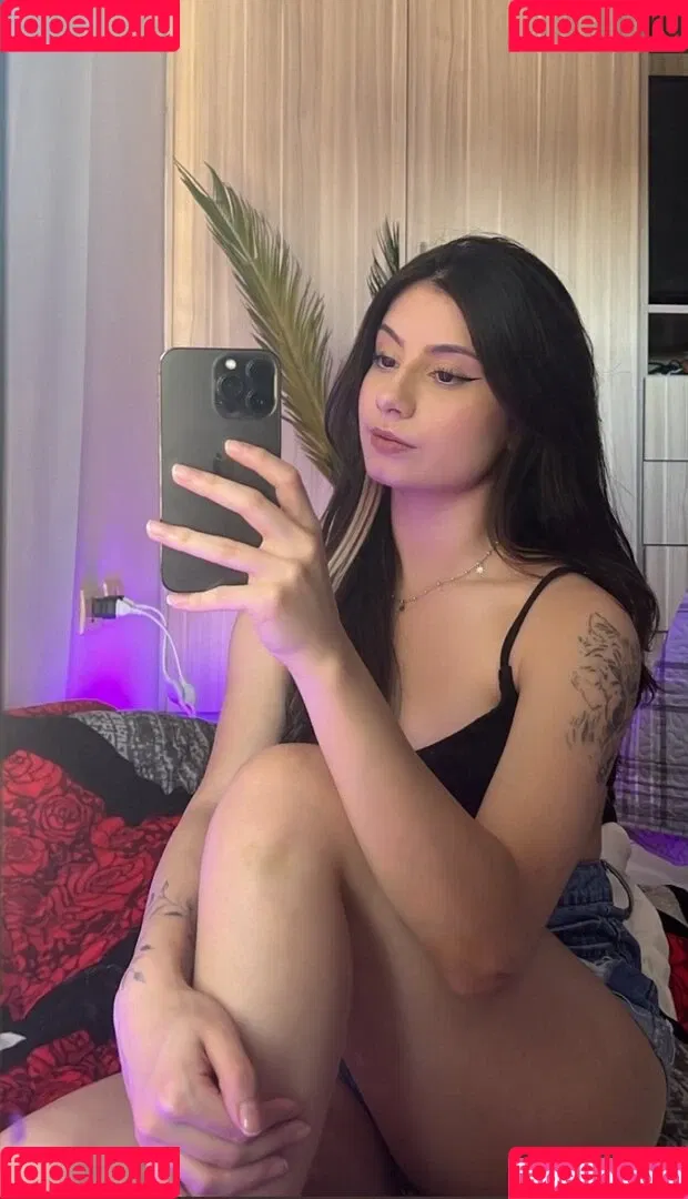 Yayahuz Onlyfans Photo Gallery 