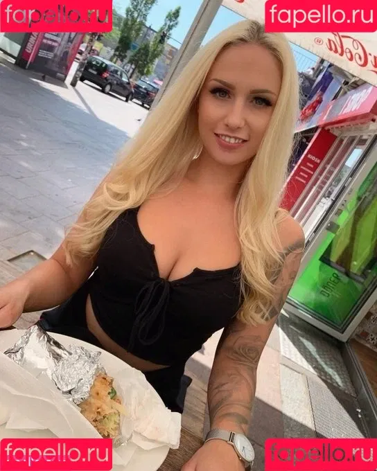 Just Lucy Onlyfans Photo Gallery 