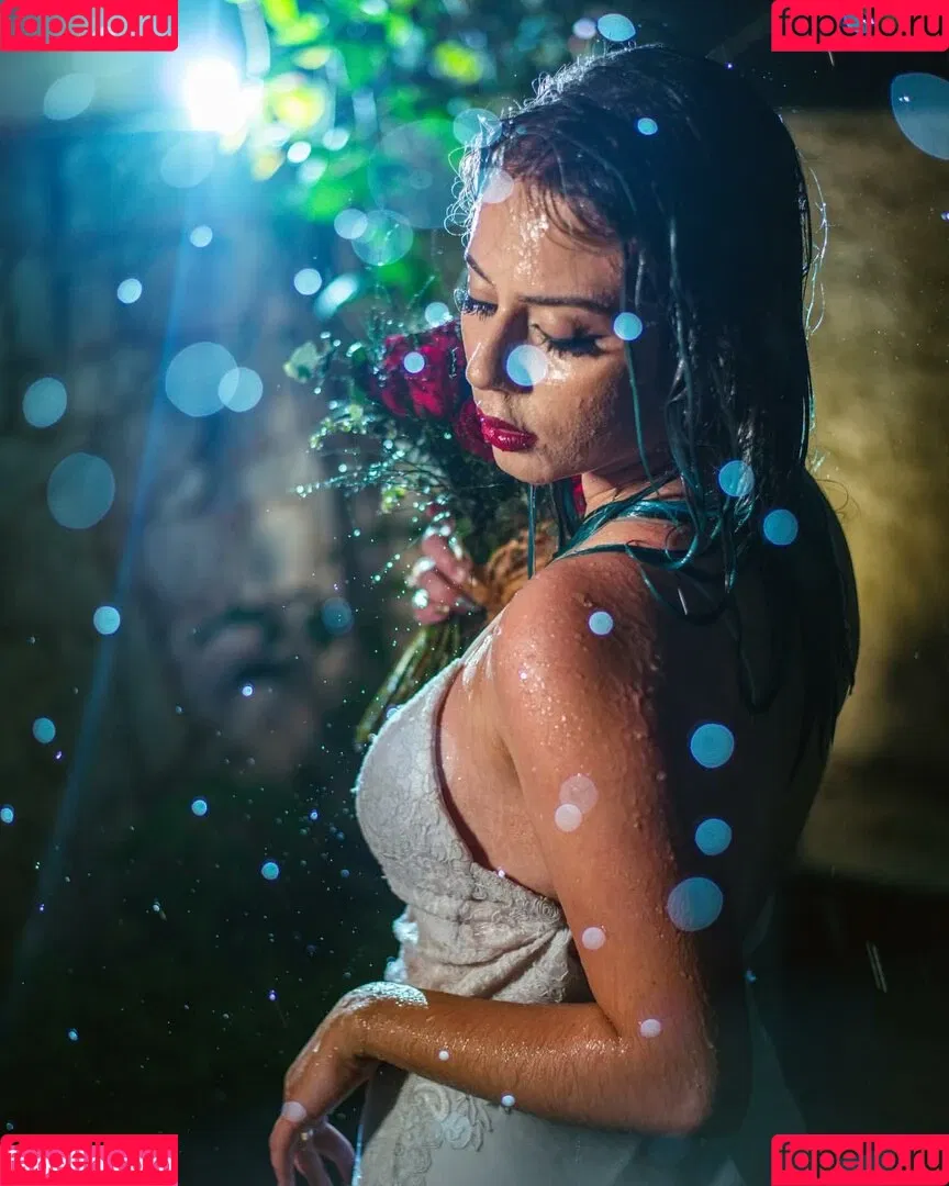 Eu.sousarah Onlyfans Photo Gallery 
