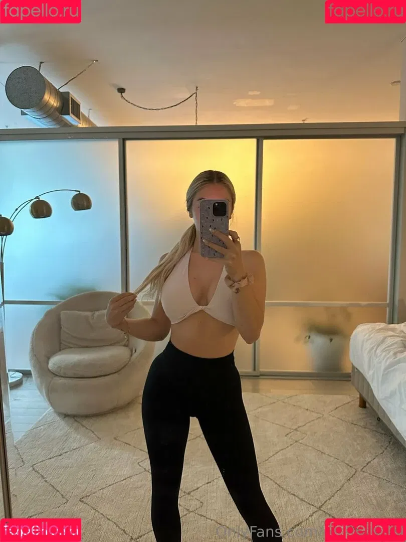 emilyrayxo Onlyfans Photo Gallery 