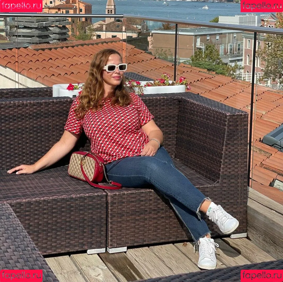 Serena Roberti Onlyfans Photo Gallery 