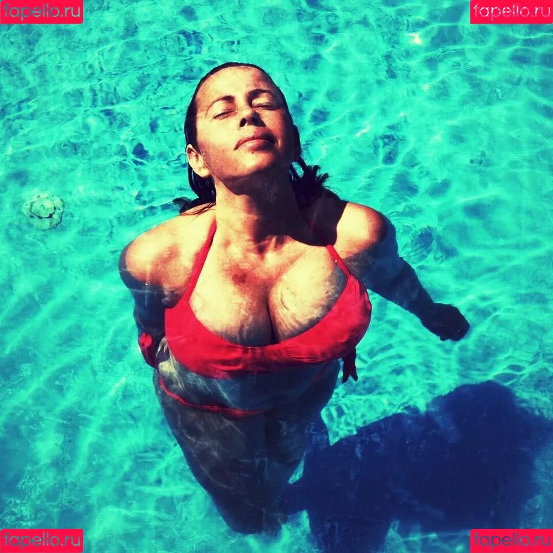 Serena Roberti Onlyfans Photo Gallery 