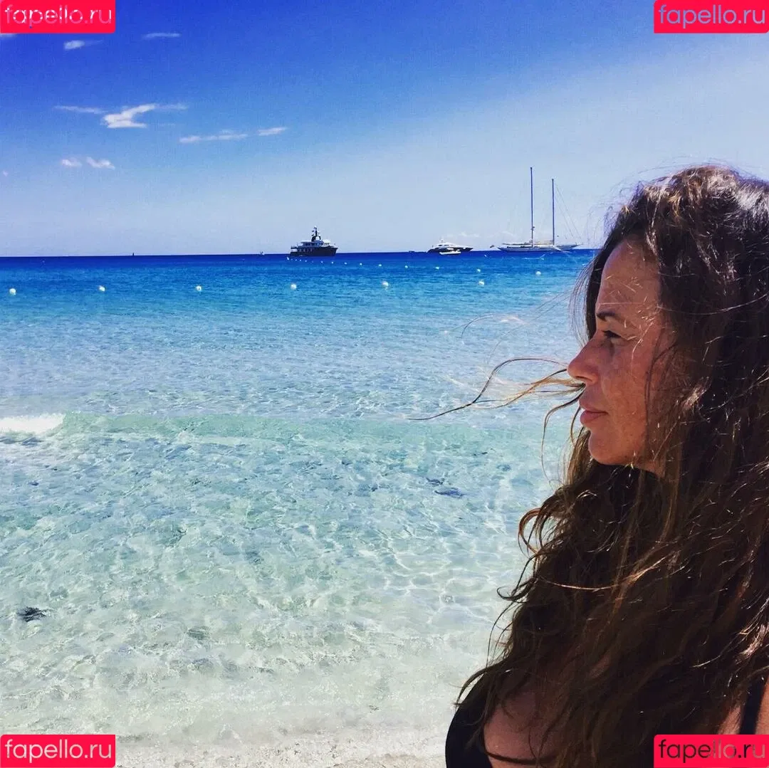 Serena Roberti Onlyfans Photo Gallery 