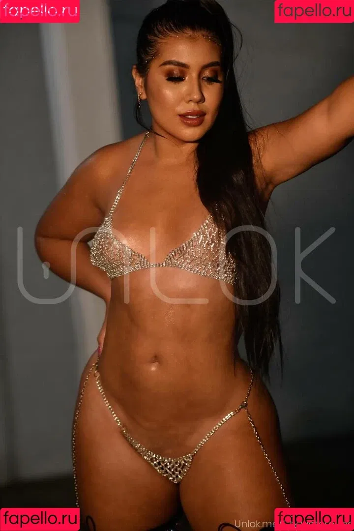 Charlote Rouge Onlyfans Photo Gallery 