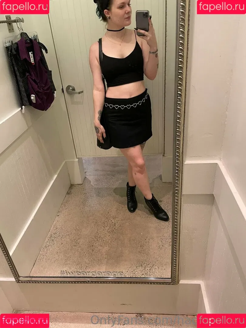 hadesmuse Onlyfans Photo Gallery 
