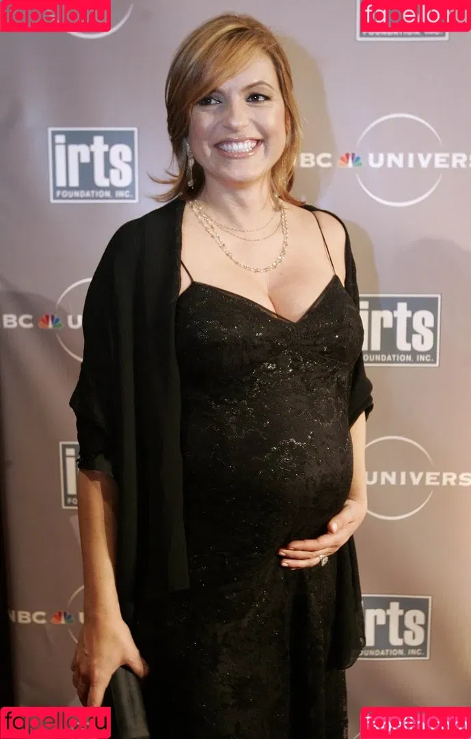 Mariska Hargitay Onlyfans Photo Gallery 