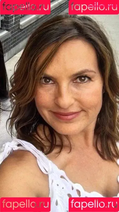 Mariska Hargitay Onlyfans Photo Gallery 