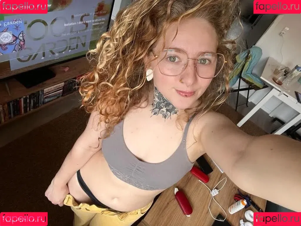 MaryjaneAuryn Onlyfans Photo Gallery 