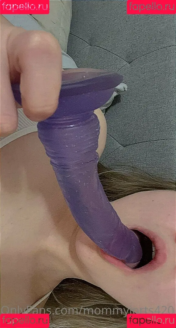 mommyjorts420 Onlyfans Photo Gallery 