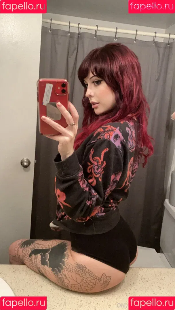 Lola Goth Onlyfans Photo Gallery 
