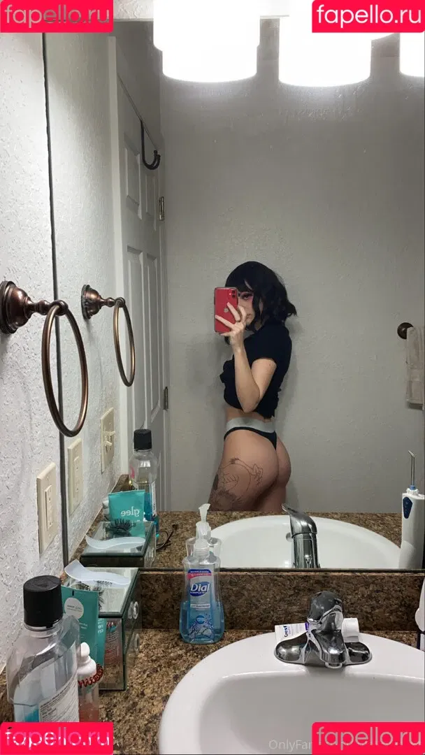 Lola Goth Onlyfans Photo Gallery 