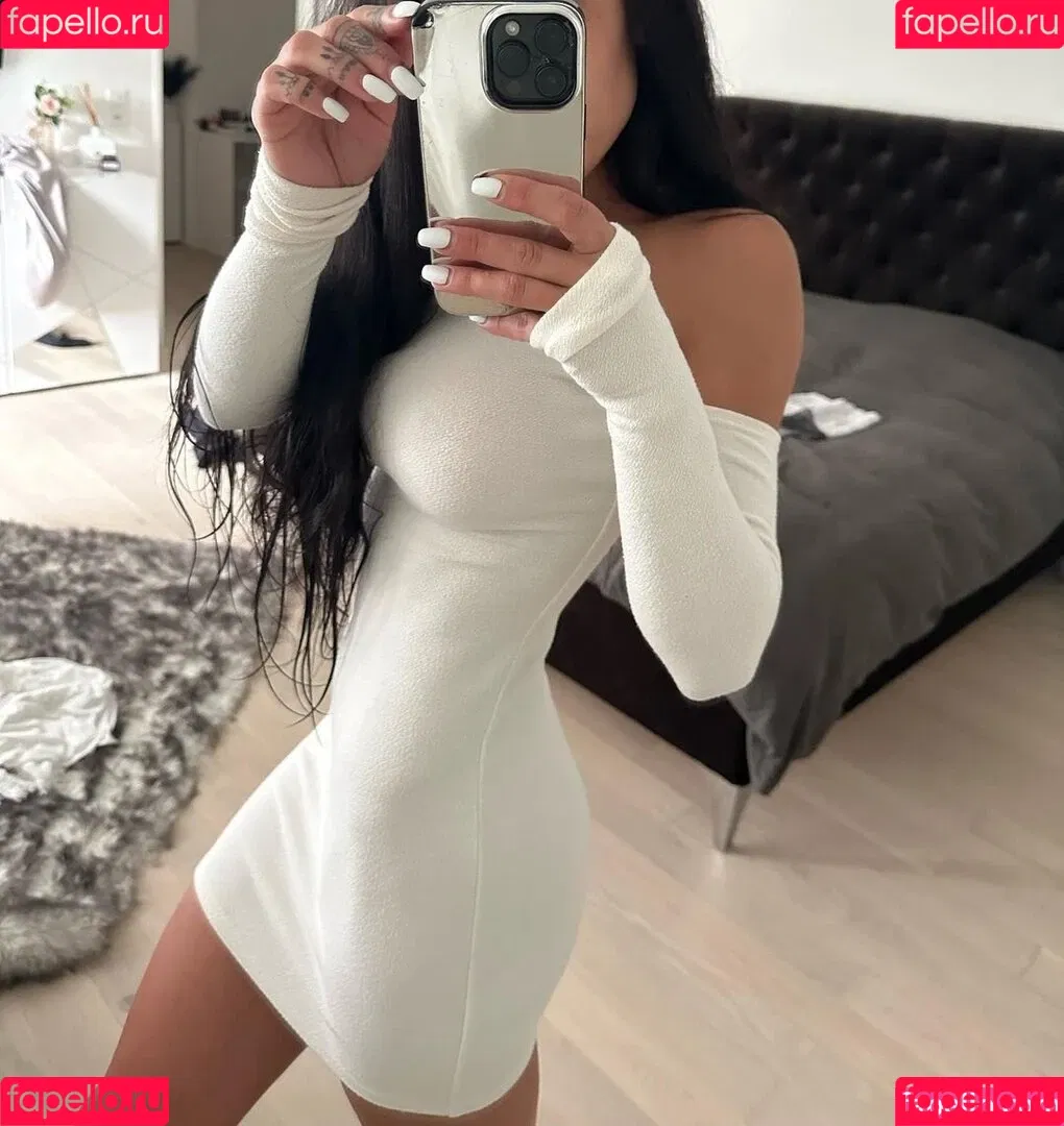 Elena Miras Onlyfans Photo Gallery 