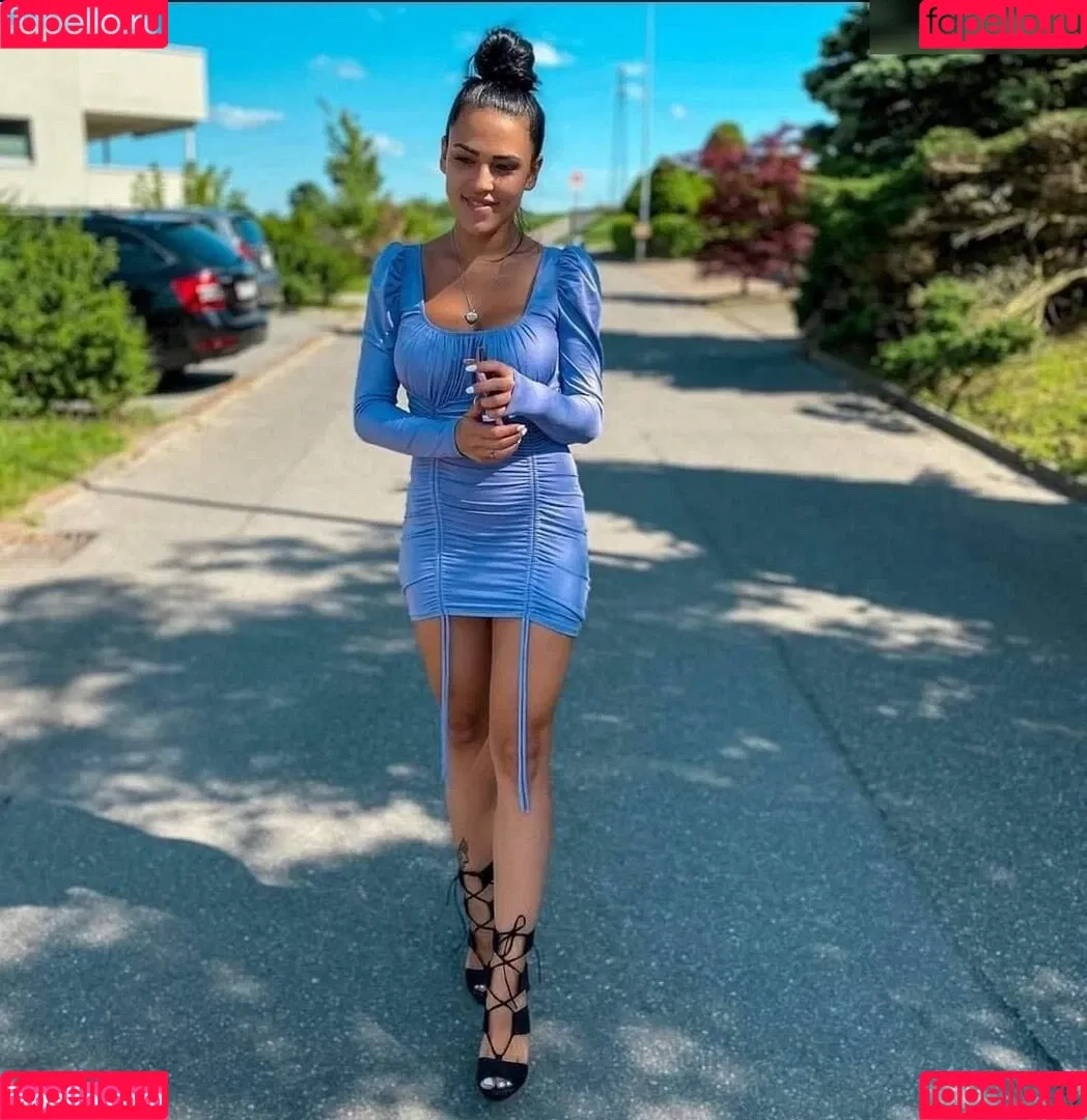 Elena Miras Onlyfans Photo Gallery 