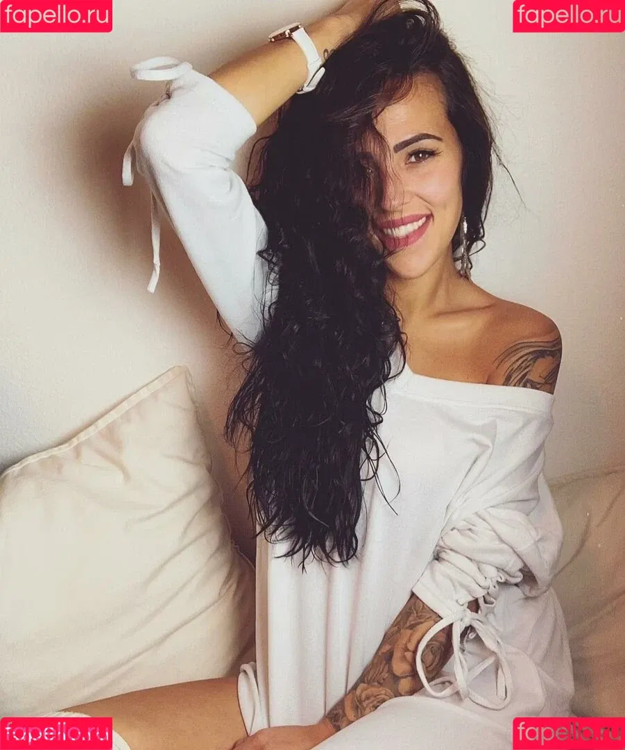 Elena Miras Onlyfans Photo Gallery 