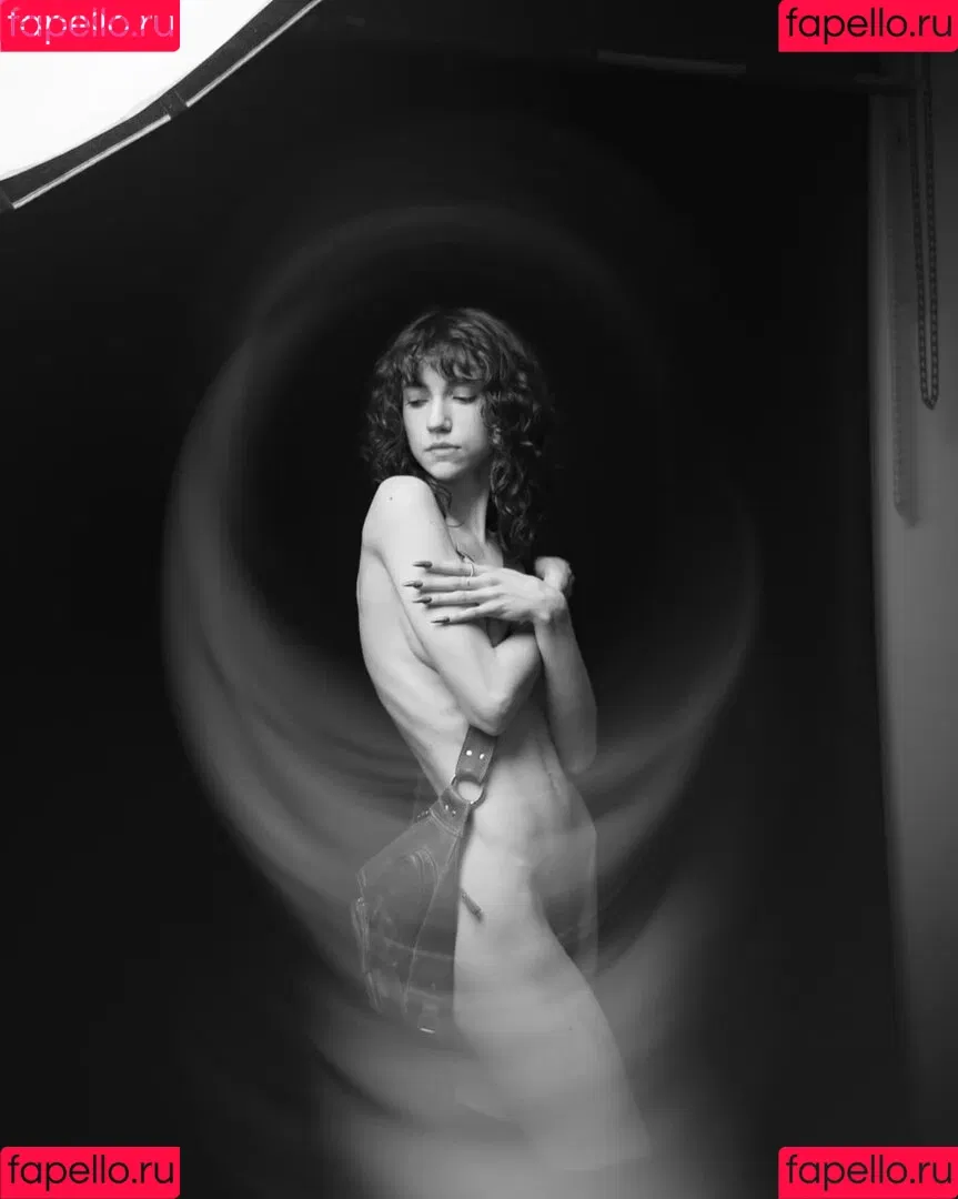 Olga Saharova Onlyfans Photo Gallery 