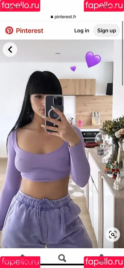 Lenna Vivas Onlyfans Photo Gallery 