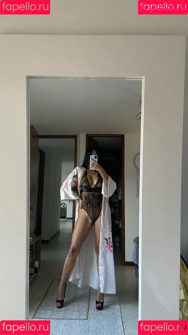 florabellafree Onlyfans Photo Gallery 