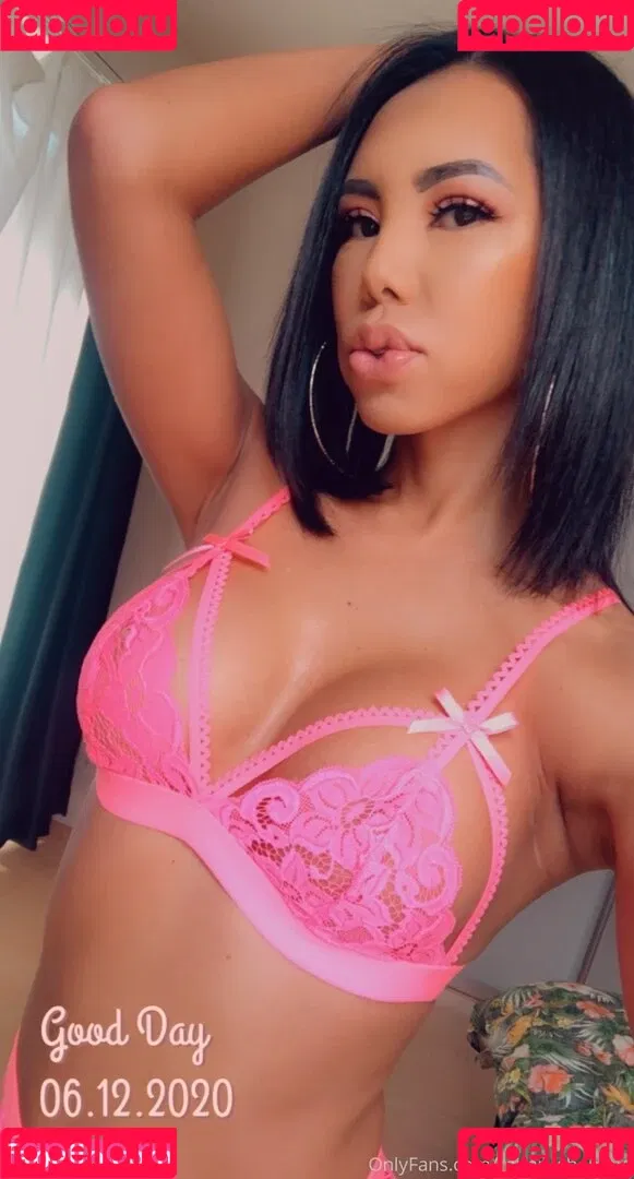Miran Onlyfans Photo Gallery 