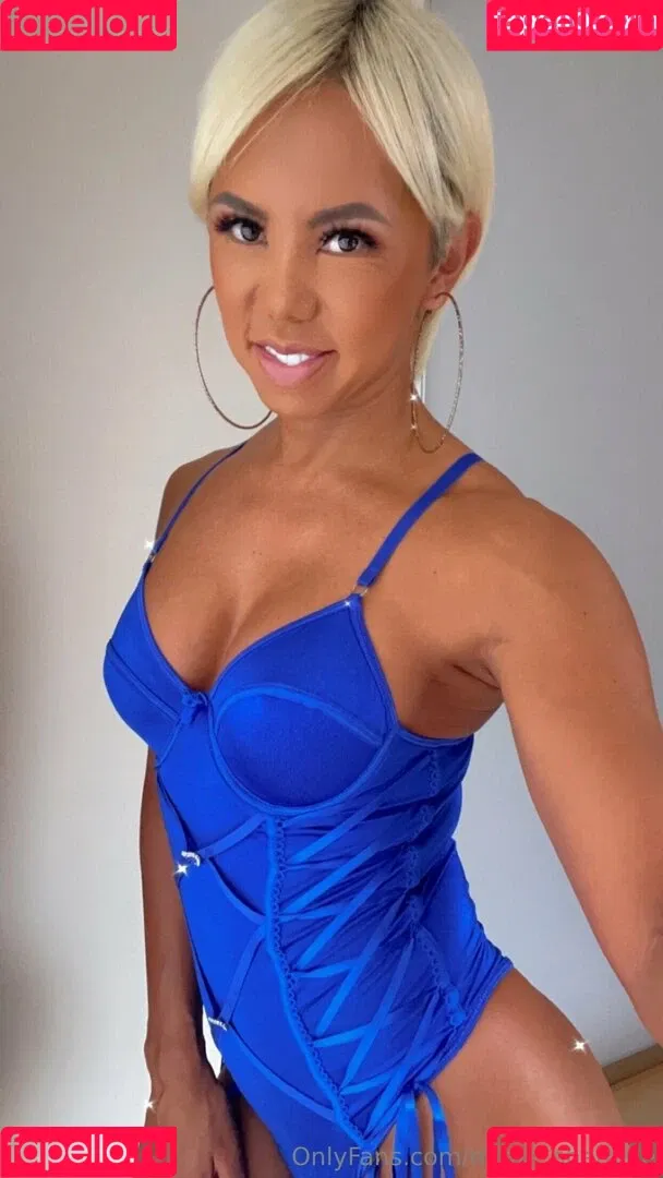 Miran Onlyfans Photo Gallery 