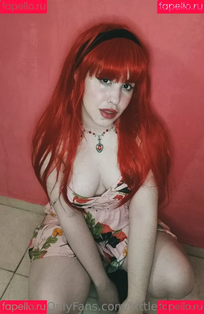 lxttlegirl_666 Onlyfans Photo Gallery 