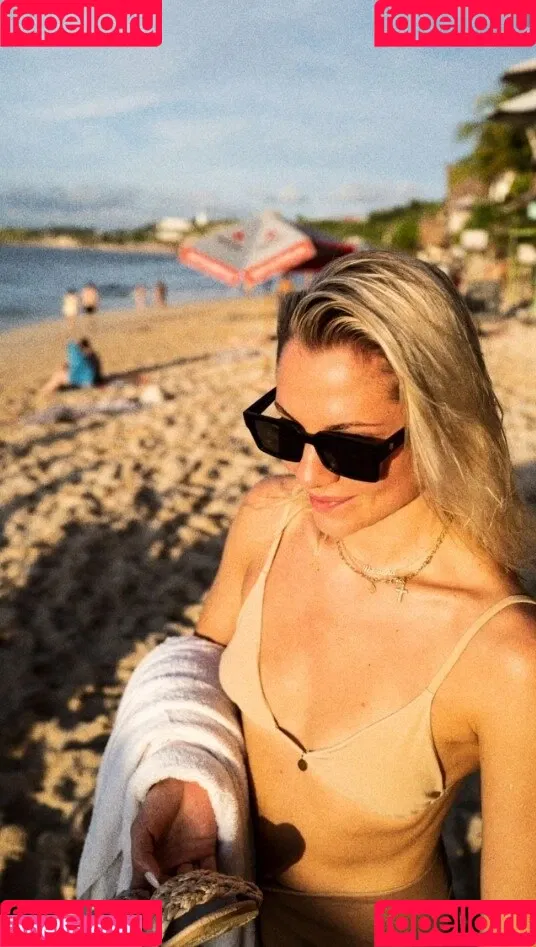 Valentina Pahde Onlyfans Photo Gallery 