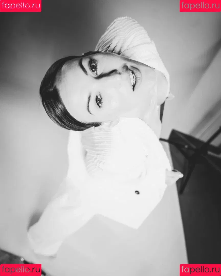 Jeannine Michaelsen Onlyfans Photo Gallery 