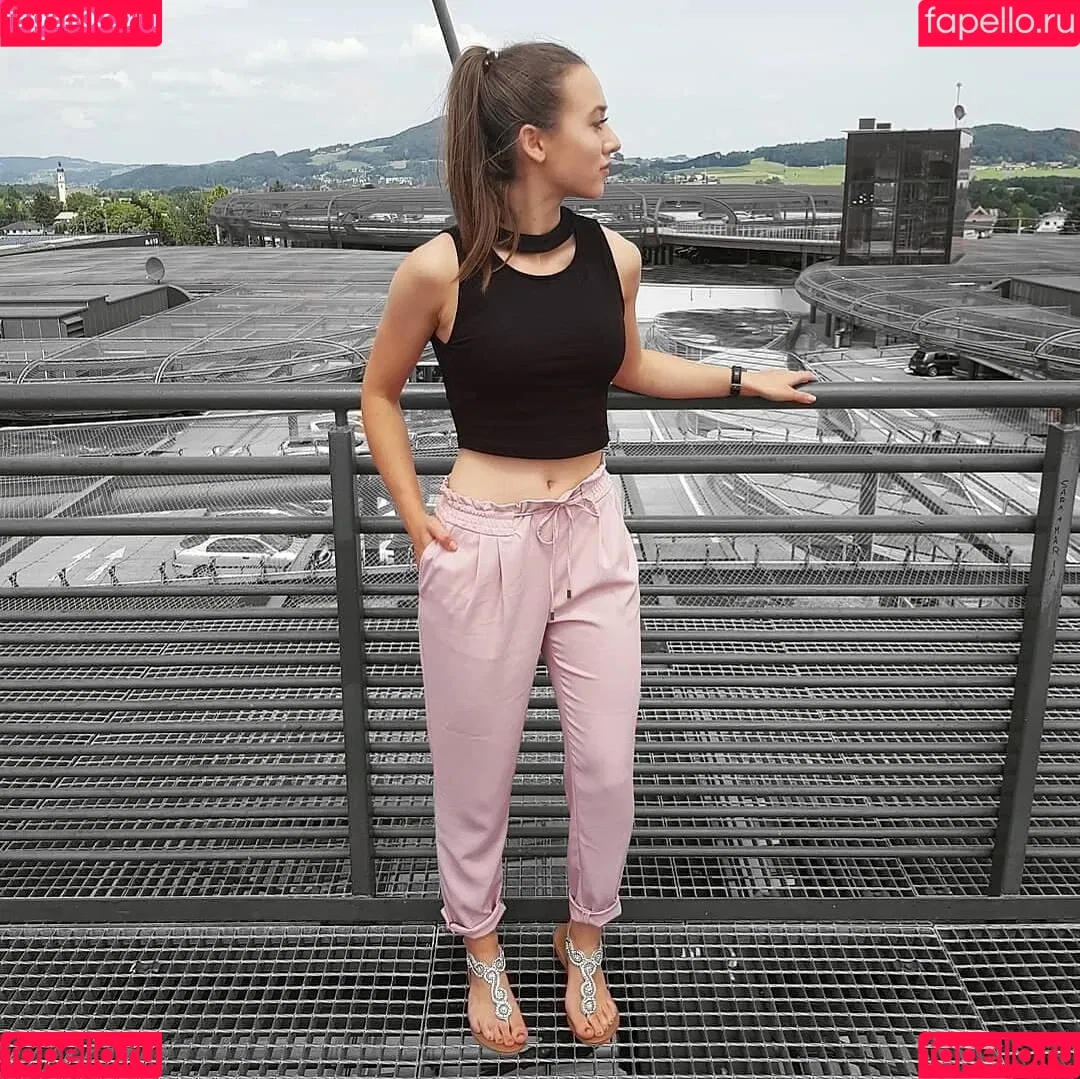 Paulina Wallner Onlyfans Photo Gallery 