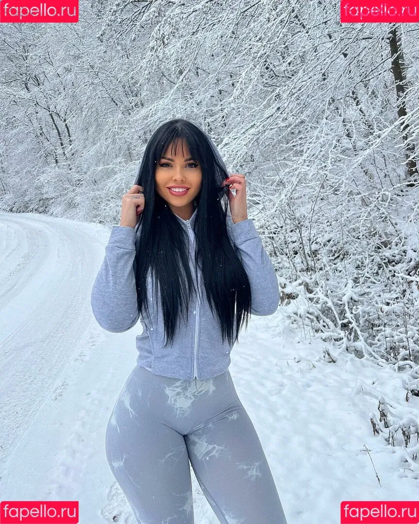 _colovic_jana_ Onlyfans Photo Gallery 