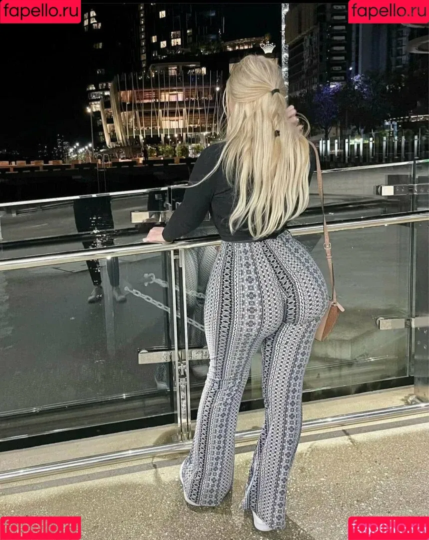 bootybyshel Onlyfans Photo Gallery 