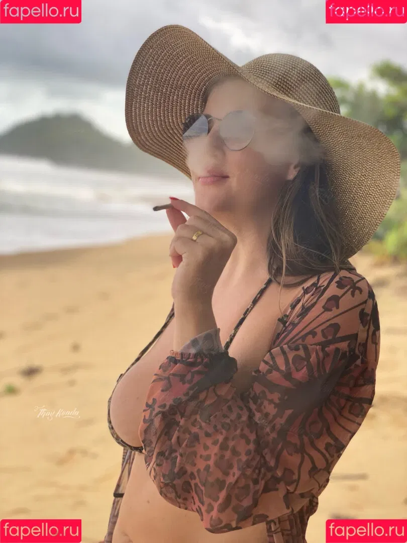 Thay Ksada Onlyfans Photo Gallery 