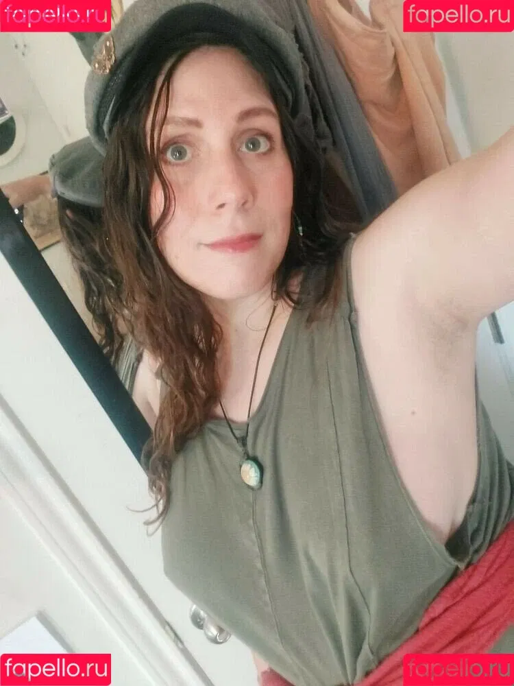 MothMomJess Onlyfans Photo Gallery 