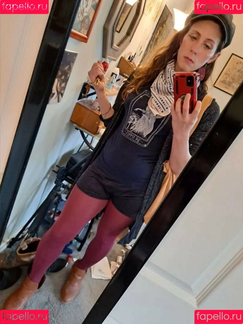 MothMomJess Onlyfans Photo Gallery 