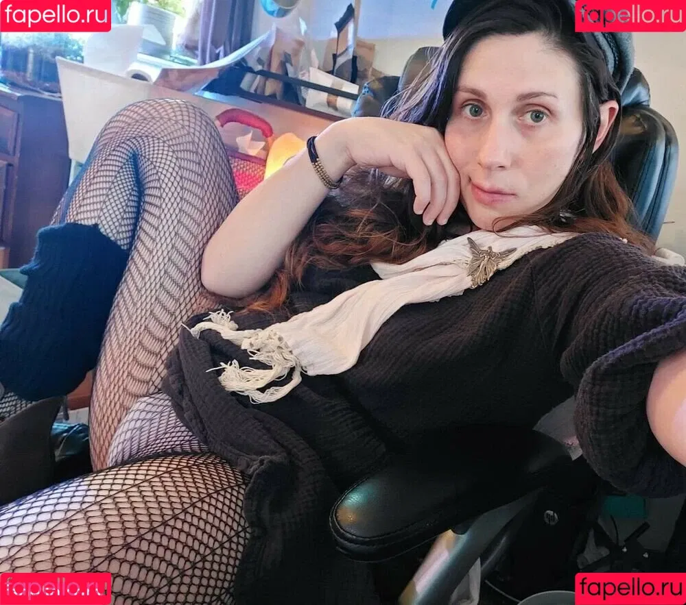 MothMomJess Onlyfans Photo Gallery 