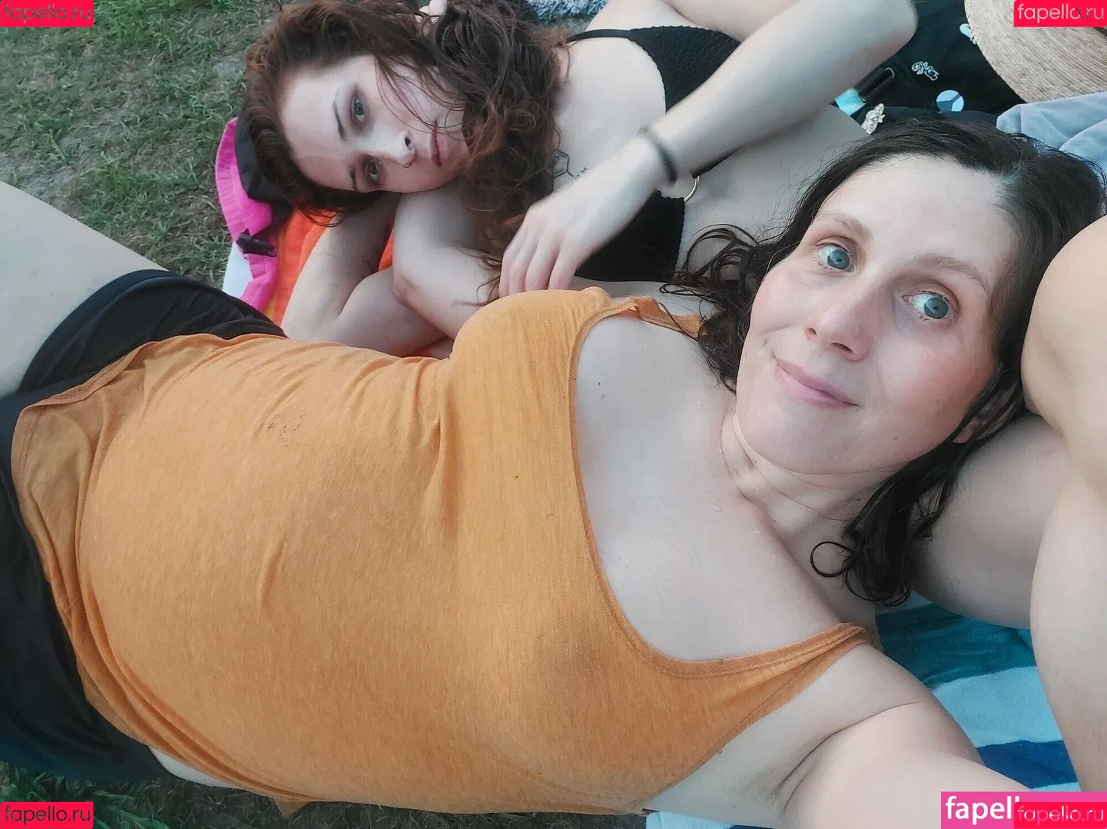 MothMomJess Onlyfans Photo Gallery 